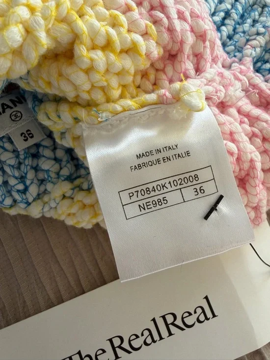 CHANEL Pastel Multicolor Crop Top - Picture 5 of 5